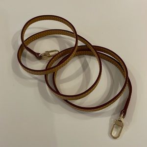 Honey patina vachetta crossbody strap for Vuitton
